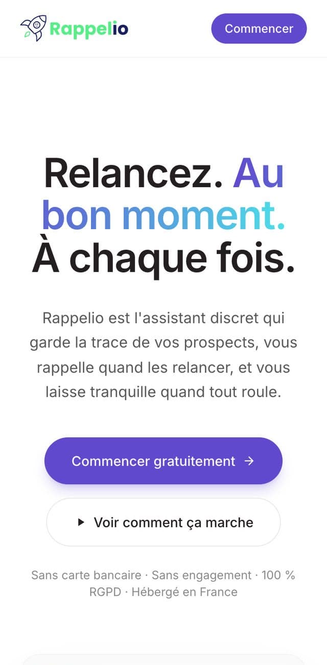 rappelio.com sur smartphone : le titre, les deux boutons et l'aperçu des rappels empilés.