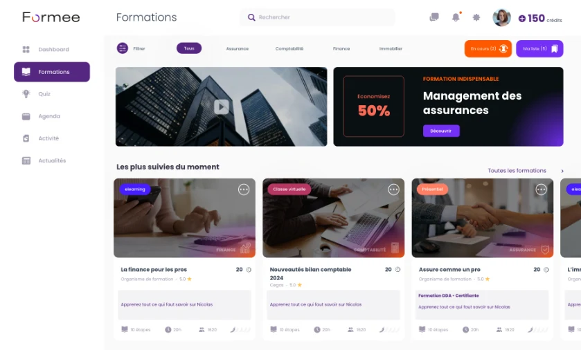 Catalogue des formations : filtres par catégorie en pastilles, raccourcis « En cours » et « Ma liste », une formation mise en avant à -50 %, puis la rangée « Les plus suivies du moment ».